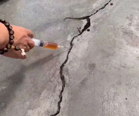 新邵混凝土裂缝修补技术详解​